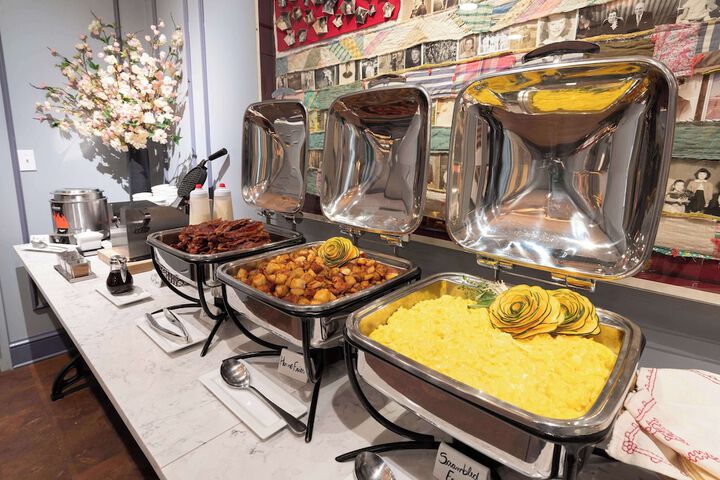 Breakfast/Coffee Service 111 of 111