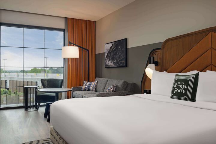Hotel Nickel Plate Fishers Tapestry Collection by Hilton