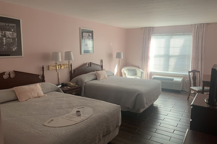 Room 19 of 42