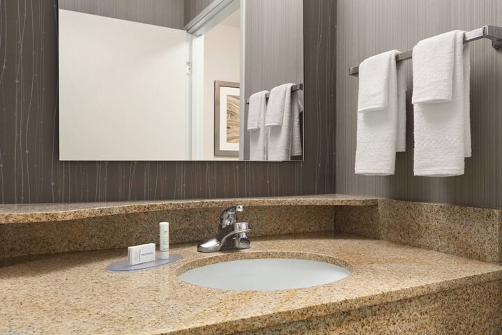 Courtyard by Marriott Salinas Monterey