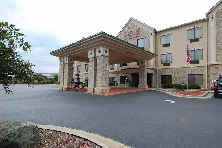 Quality Suites Graham - Burlington South