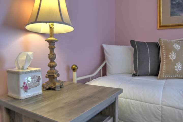 Blue Mountain Mist Country Inn & Spa