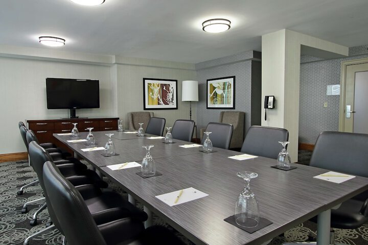 DoubleTree by Hilton Hotel Newark Ohio