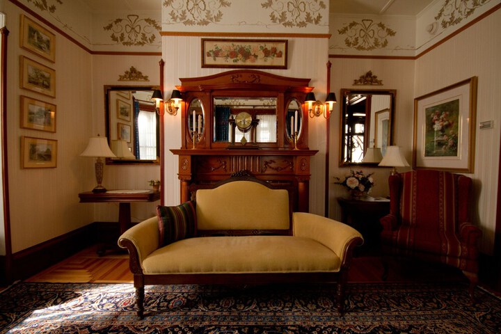 Victorias Historic Inn