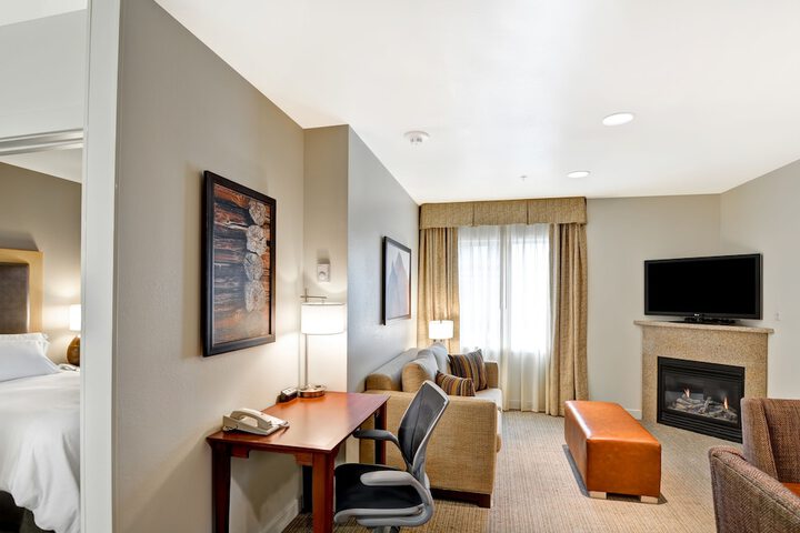 Room 48 of 111