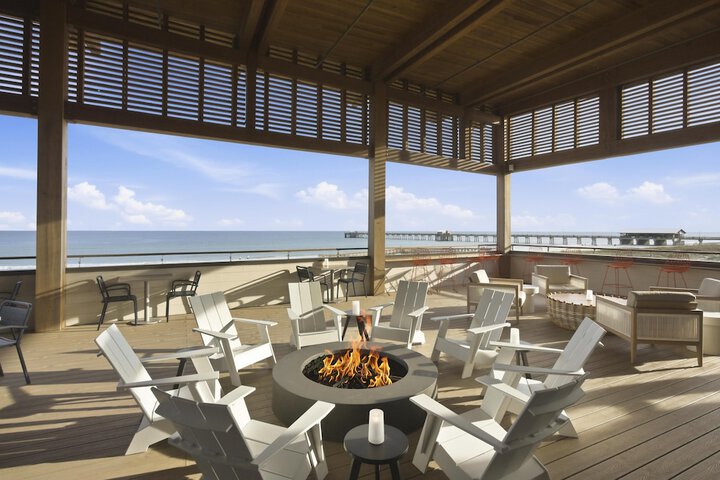 The Lodge at Gulf State Park a Hilton Hotel