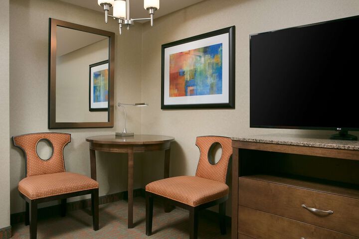 Room 33 of 53