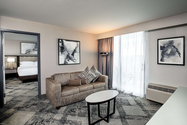 DoubleTree by Hilton Washington DC North / Gaithersburg