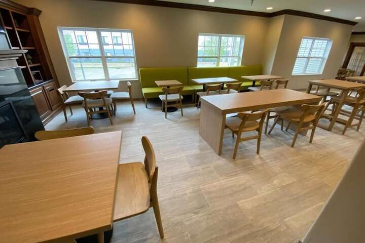 Country Inn & Suites by Radisson Champaign North, IL