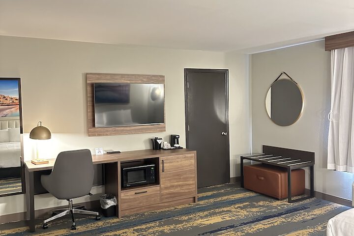 Room 78 of 99
