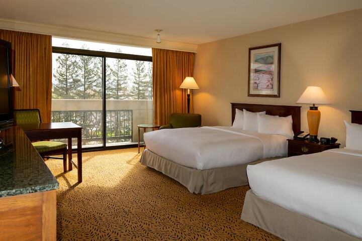 DoubleTree by Hilton San Jose