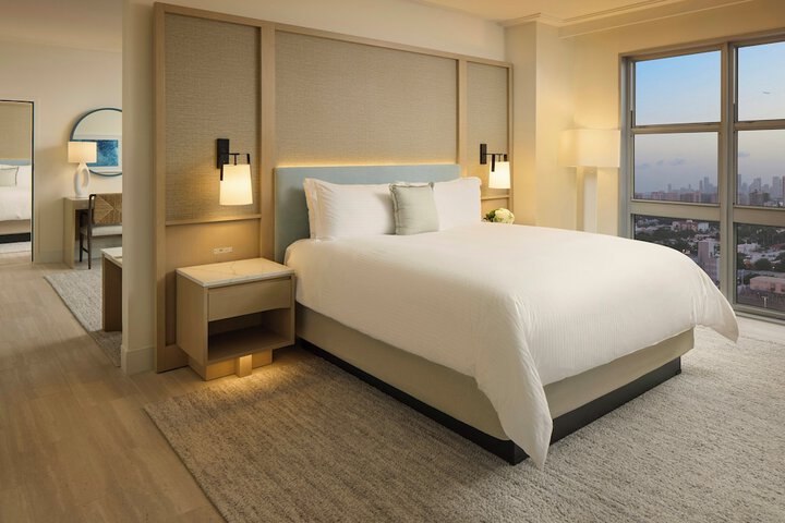 Loews Miami Beach Hotel – South Beach