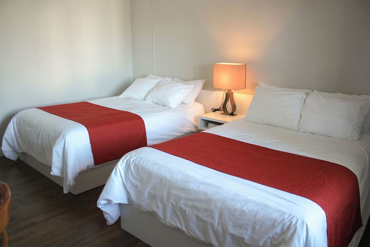 Room 53 of 75
