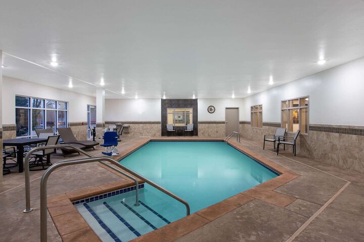 Pool 5 of 38