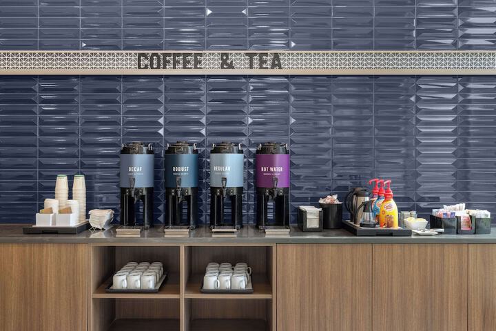 Breakfast/Coffee Service 43 of 54