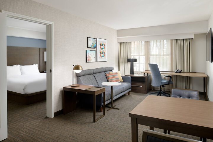 Room 37 of 73