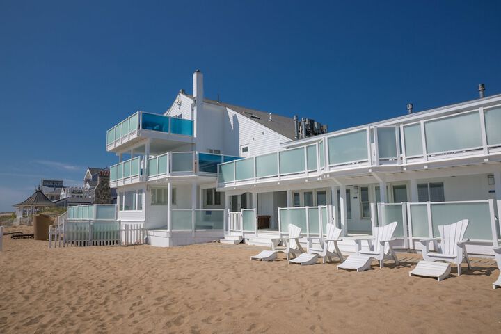 Beach 27 of 32