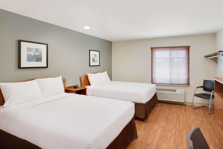 Room 12 of 23