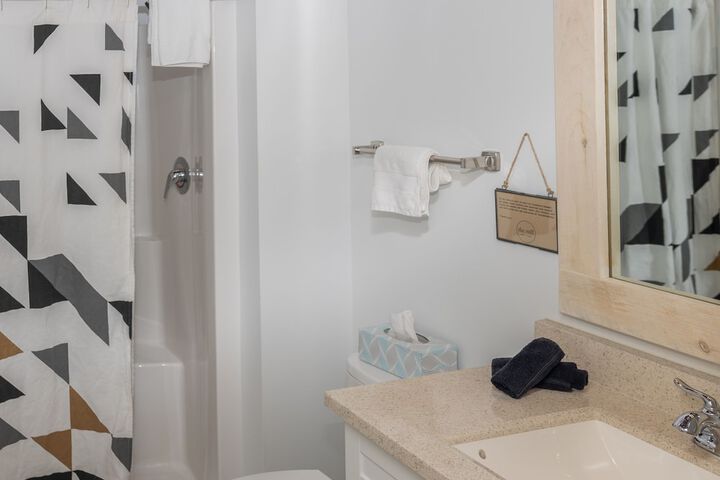Room 8 of 35