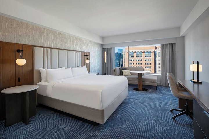 Renaissance Boston Seaport District