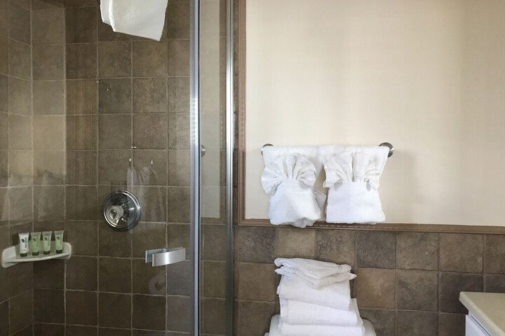 Room 134 of 185