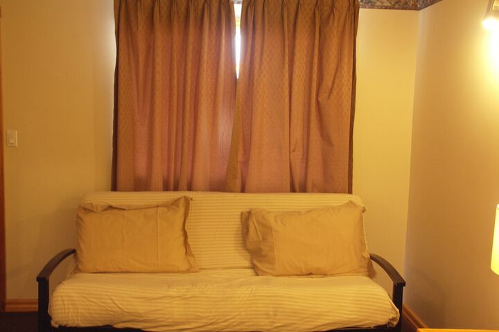 Room 26 of 43