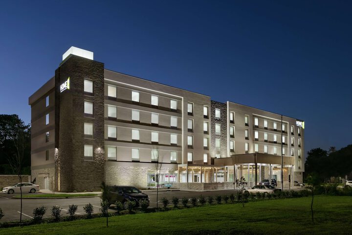 Hotel 4 of 45