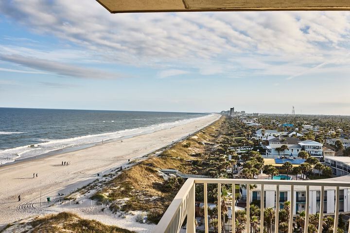 Dune House Hotel and Spa