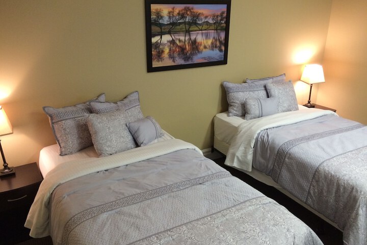 Room 43 of 74