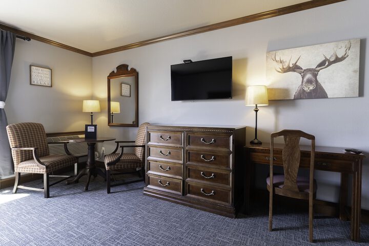 Room 83 of 146