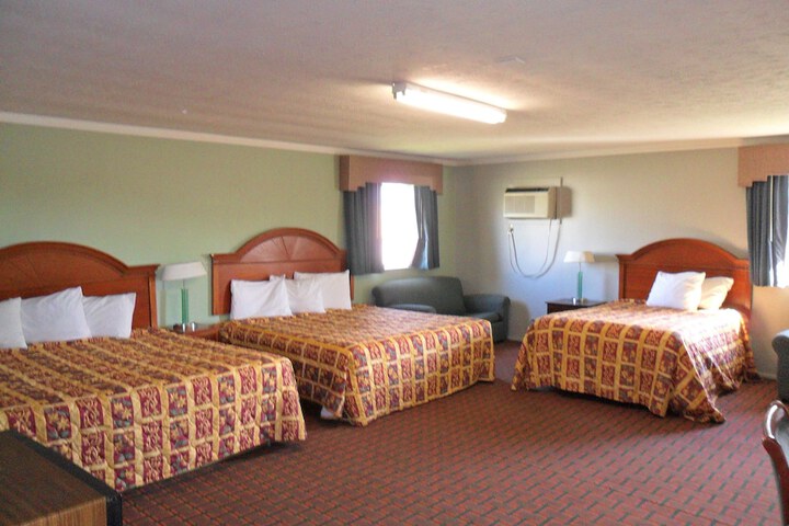 Room 16 of 41