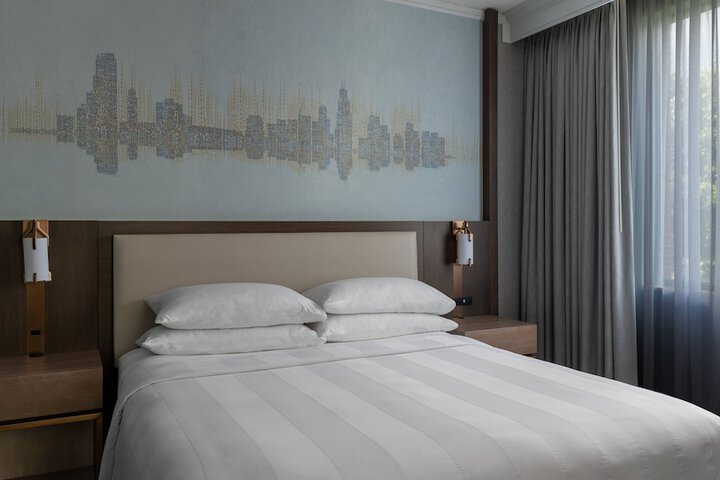 Room 18 of 36