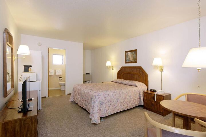 Room 21 of 26