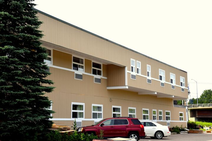 Hotel 4 of 75