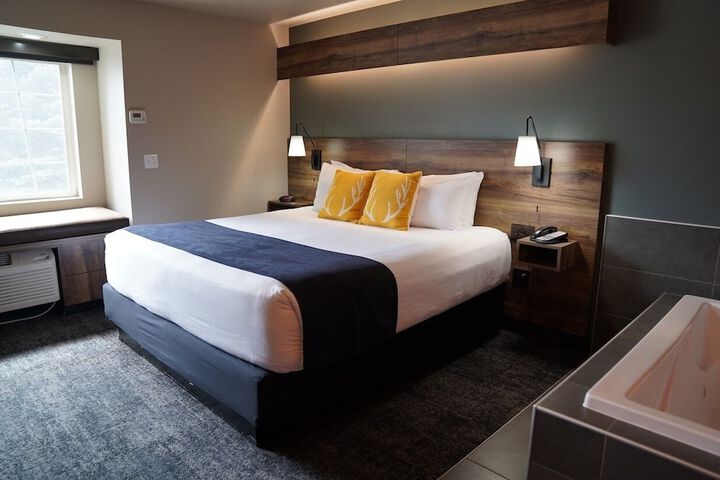 Hotel Ruby Ponderay / Sandpoint