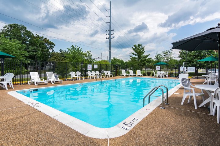 Pool 9 of 48