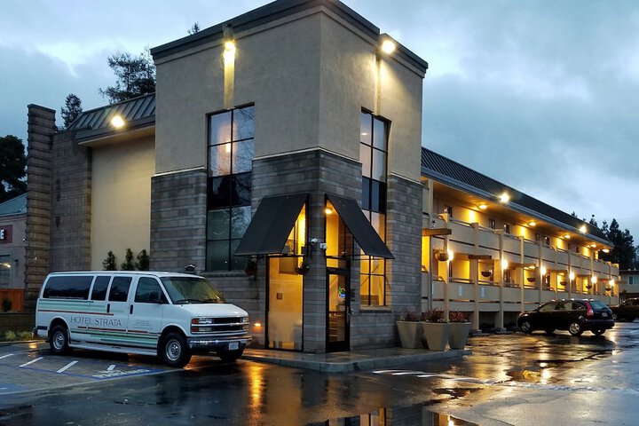Hotel Strata