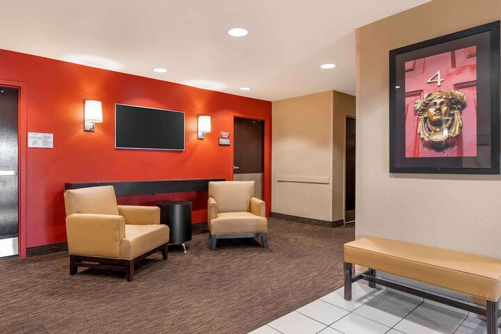 Extended Stay America Select Suites - St. Louis - O Fallon IL