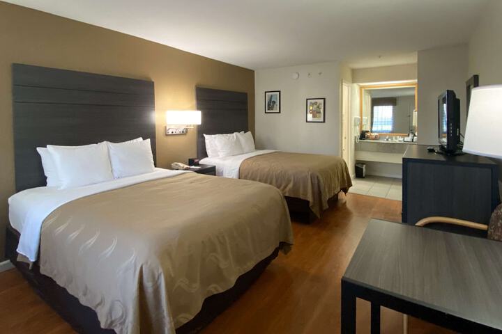 Room 21 of 56