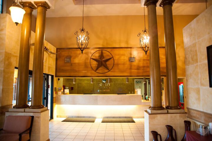 Hotel Interior 5 of 37