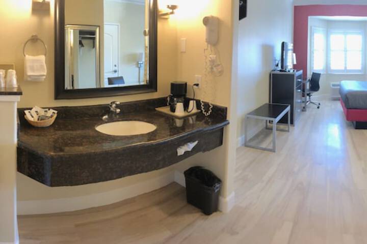 Gateway Inn & Suites San Francisco SFO Airport