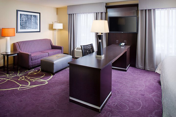 Room 15 of 28