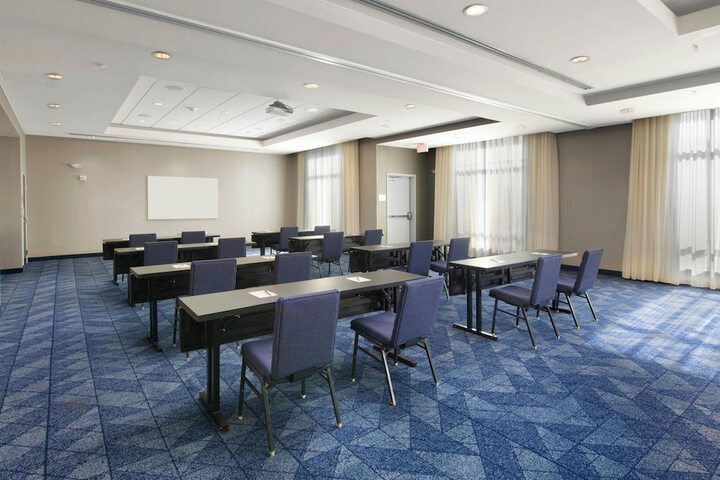 Courtyard by Marriott Lubbock Downtown / University Area