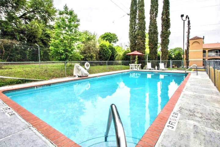 Pool 5 of 14