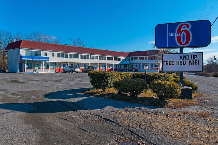 Hotel 9 of 51