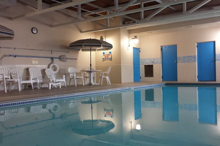 GrandStay Hotel & Suites Hastings