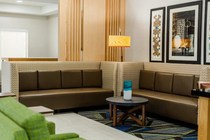 Holiday Inn Express Greenville by IHG