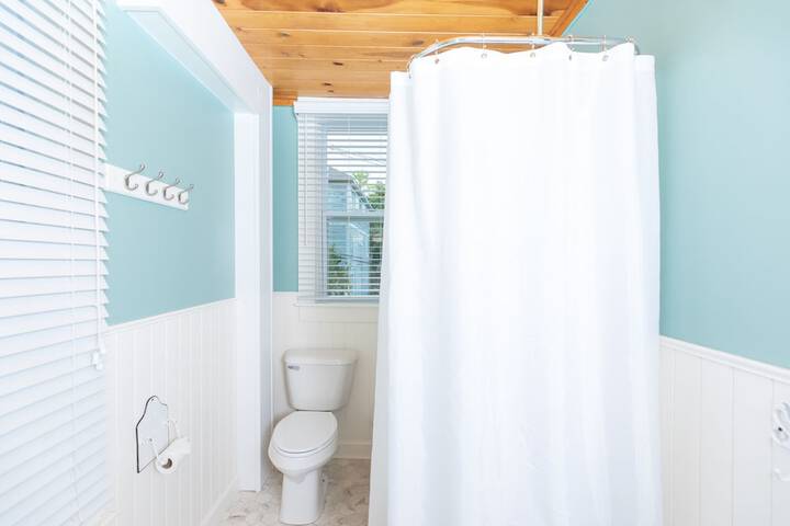 Pine Cottage Bed & Breakfast