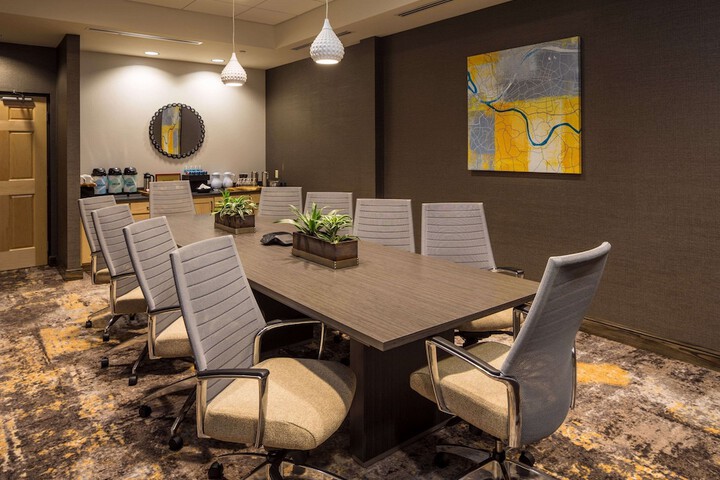 Hilton Garden Inn Pittsburgh Airport
