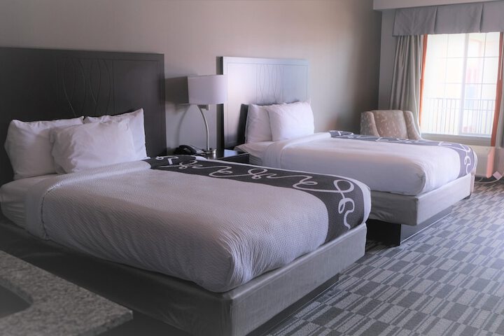 Room 25 of 34